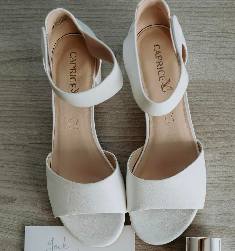 Trouwschoenen, Wit, Ophalen of Verzenden, Zo goed als nieuw, Accessoires