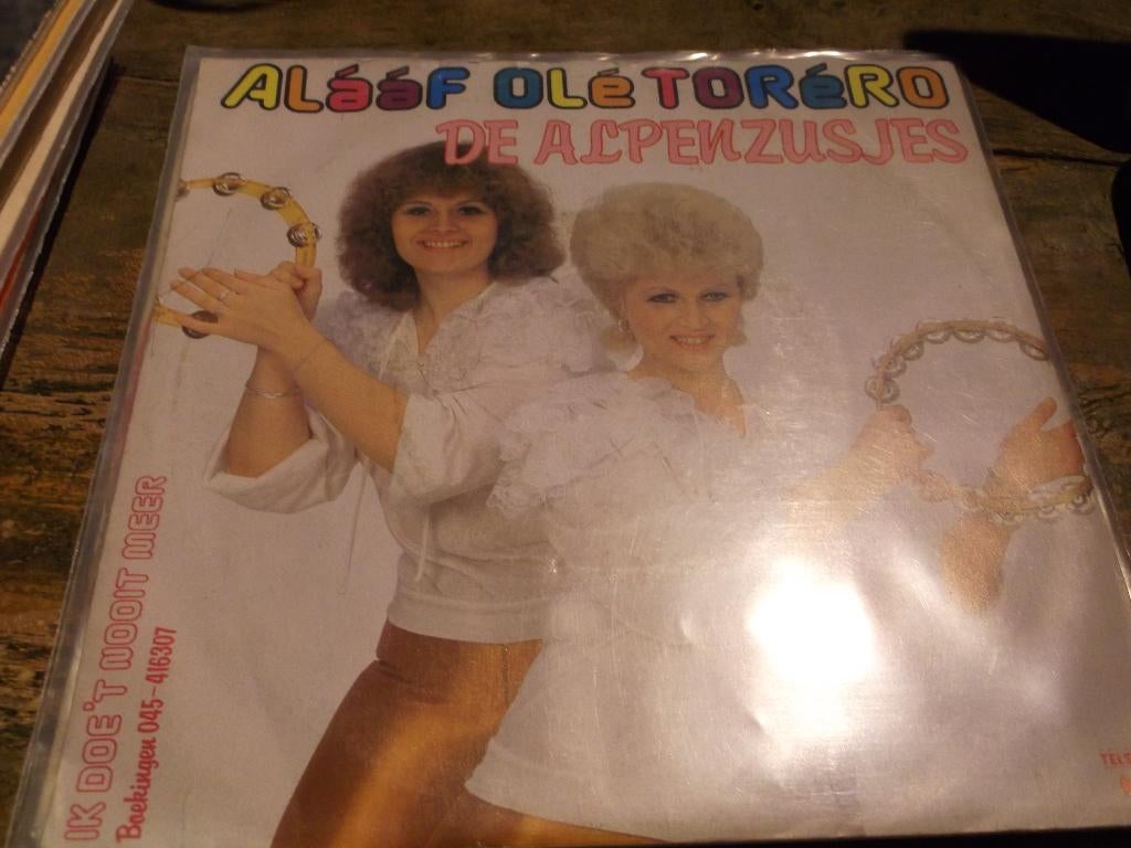 de alpenzusjes Alaaf ole torero 311**, Gebruikt, 7 inch, Single, Ophalen of Verzenden