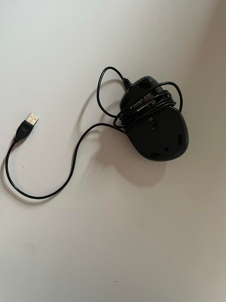 Kensington Orbit Trackball Muis - Bedraad, Computers en Software, Muizen, Gebruikt, Muis, Rechtshandig, Bedraad, Ergonomisch, Ophalen
