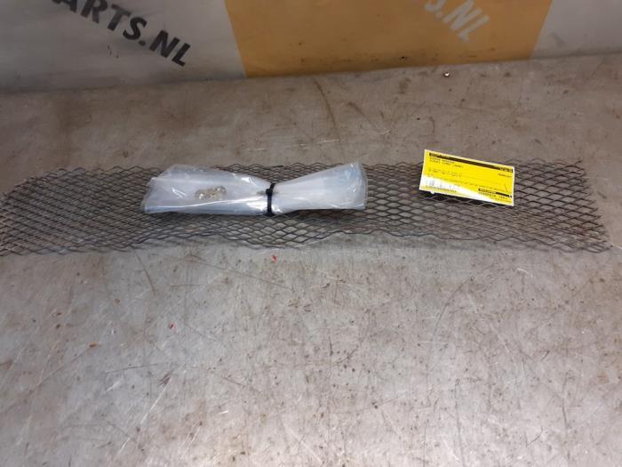 Bumper Rooster van een Suzuki Jimny, Gebruikt, Ophalen of Verzenden, Bumper, Suzuki