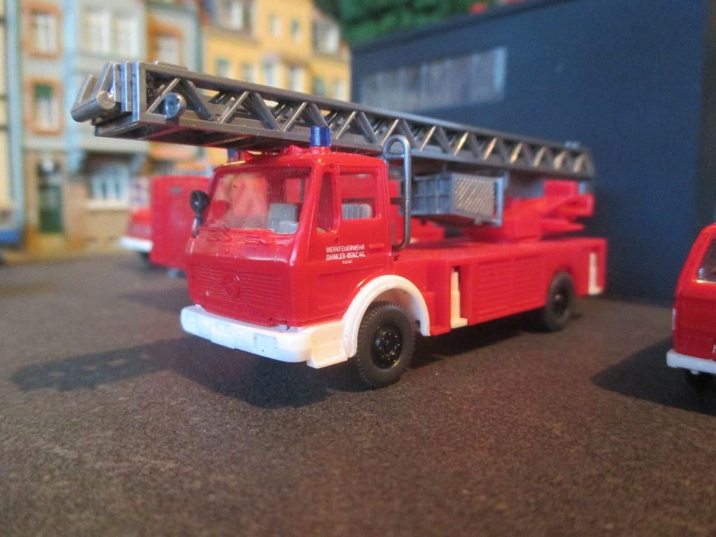 Mercedes Benz Daimler Benz AG Kassel Bedrijfsbrandweer, Ophalen of Verzenden, Zo goed als nieuw, Bus of Vrachtwagen, Rietze