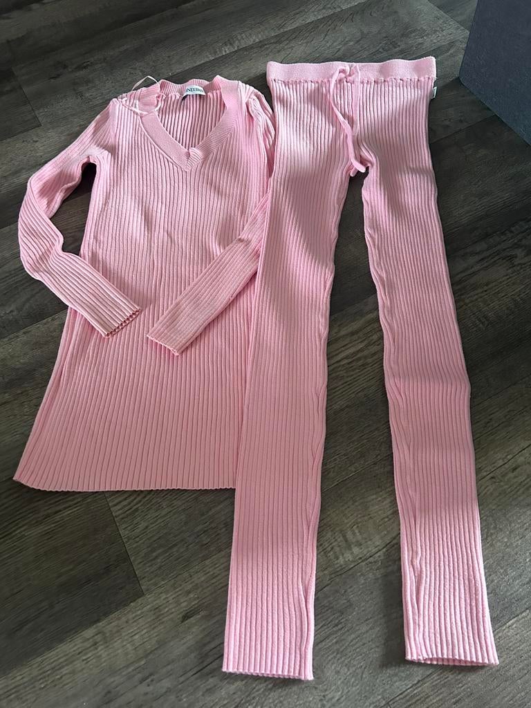 Reinders twinset lichtroze, maat M, Kleding | Dames, Ophalen of Verzenden, Nieuw, Maat 38/40 (M), Roze