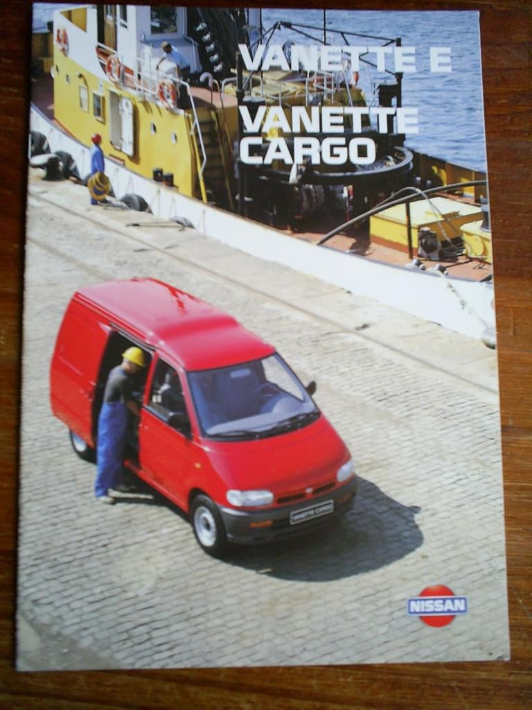 Nissan Vanette Cargo E [ 1996 ] 18 pag., Verzenden, Zo goed als nieuw, Nissan