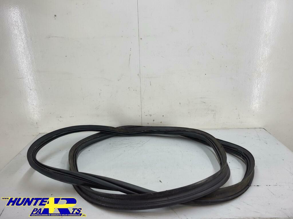 Deurrubber LV Volvo XC60 I ('08->) 31424324, Gebruikt, Ophalen of Verzenden, Volvo, Volvo