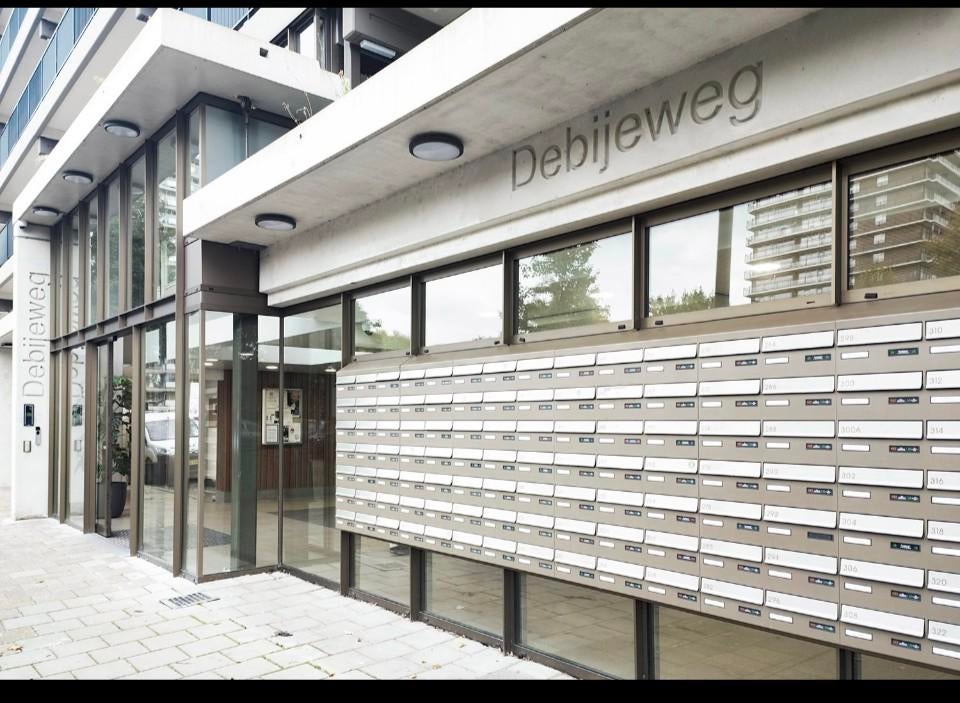 Woningruil Ommoord, Huizen en Kamers, Op zoek naar een kamer