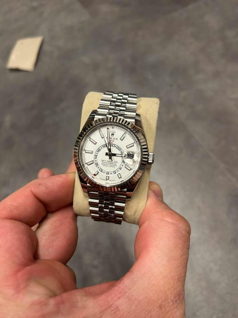 Rolex Sky-Dweller Jubileum - Full Set, Staal, Polshorloge, Ophalen of Verzenden, Zo goed als nieuw