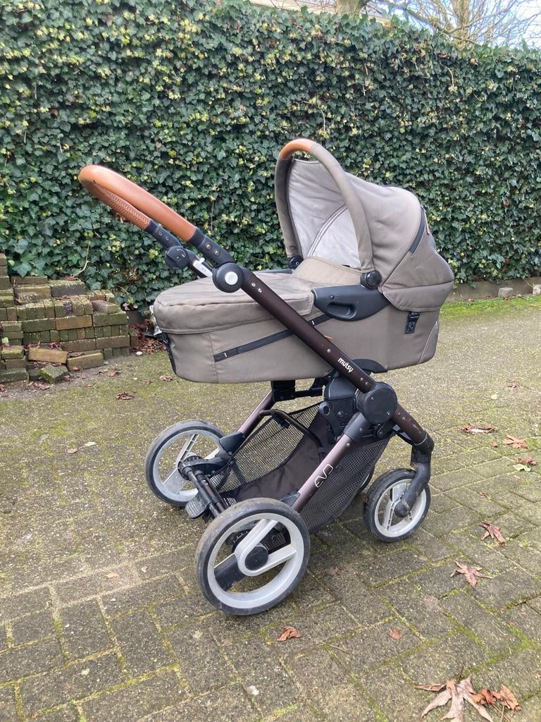 Mutsy evo, Kinderen en Baby's, Kinderwagens en Combinaties, Ophalen, Zo goed als nieuw, Mutsy