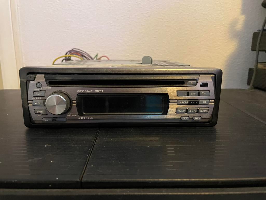 Clarion autoradio net CD Speler, Ophalen, Zo goed als nieuw
