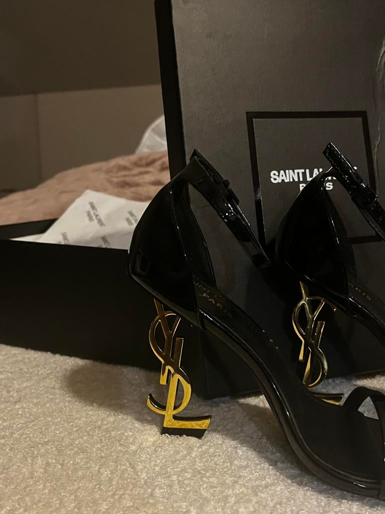 YSL hakken 10 cm – Maat 38 – Nieuw in Doos, Verzenden, Zwart, Zo goed als nieuw, Schoenen met hoge hakken