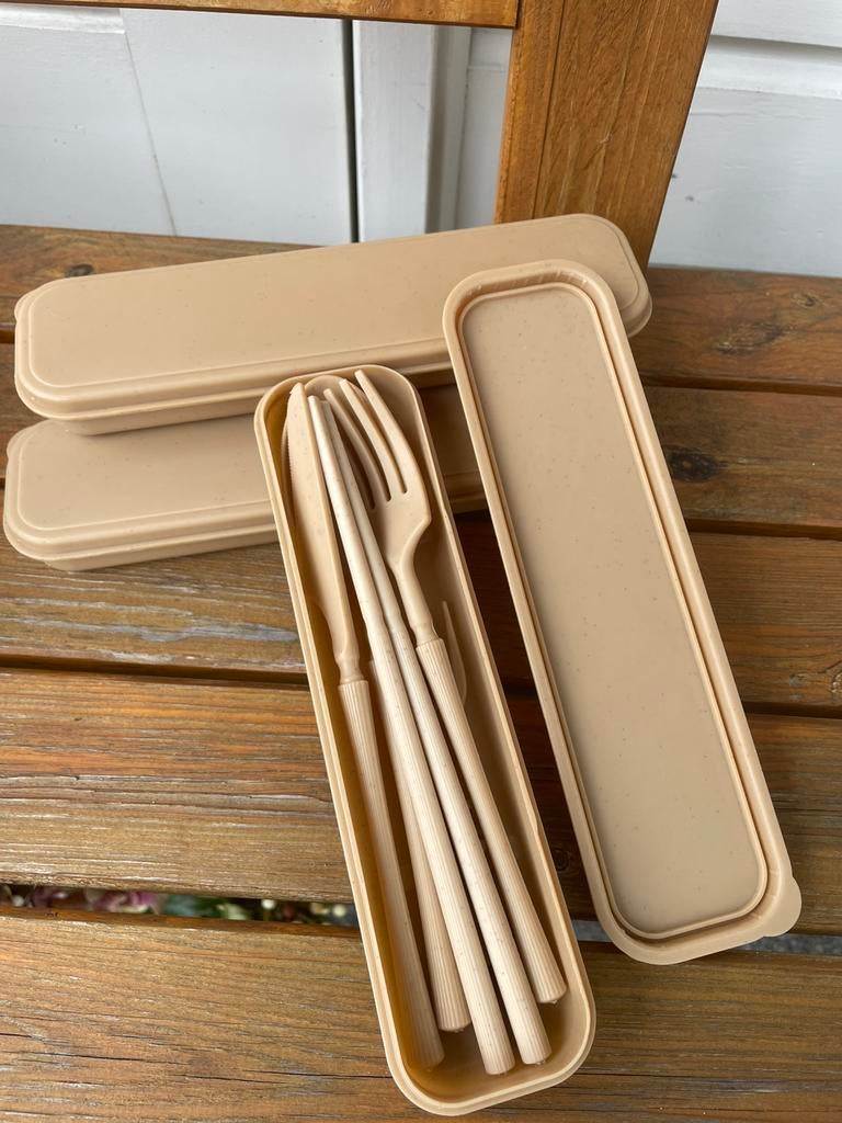 Kunststof / plastic herbruikbaar reisbestek 7 delig + etui, Huis en Inrichting, Keuken | Bestek, Ophalen of Verzenden