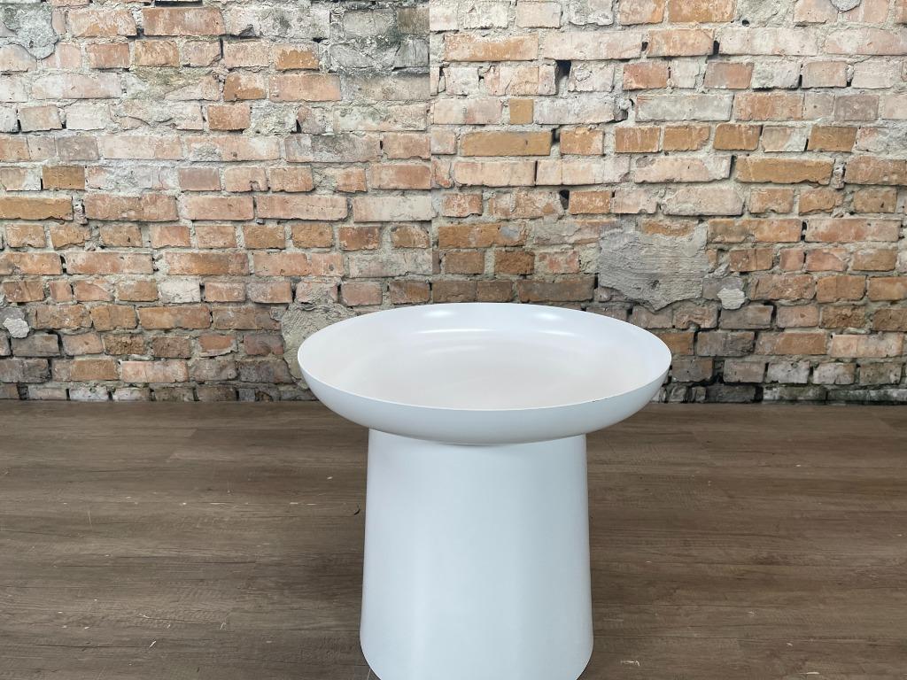 De Vorm Musette bijzettafel bij TheReSales, Huis en Inrichting, Tafels | Bijzettafels, Minder dan 55 cm, Metaal of Aluminium, Design