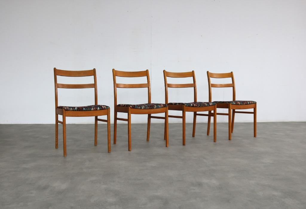 vintage eetkamerstoelen | stoelen | jaren 60 | Zweden, Huis en Inrichting, Stoelen, Ophalen of Verzenden, Gebruikt, Stof, Vier
