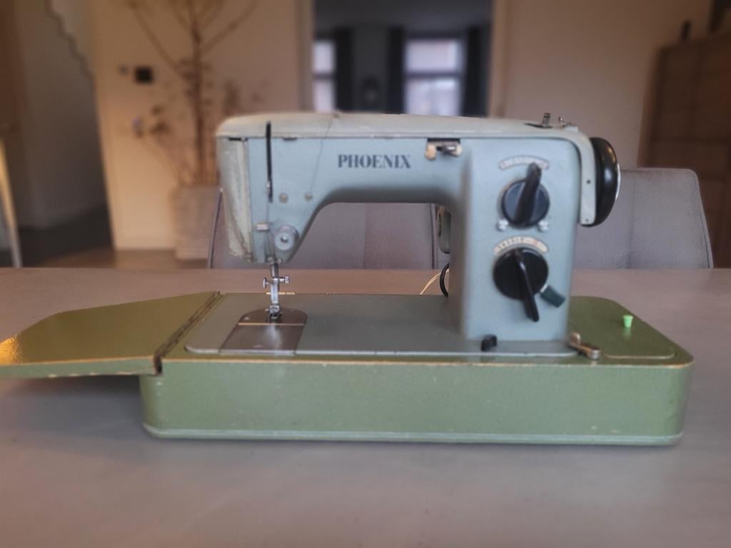 Retro Phoenix Naaimachine - 1959 - Werkend!, Ophalen of Verzenden, Gebruikt, Naaimachine, Overige merken