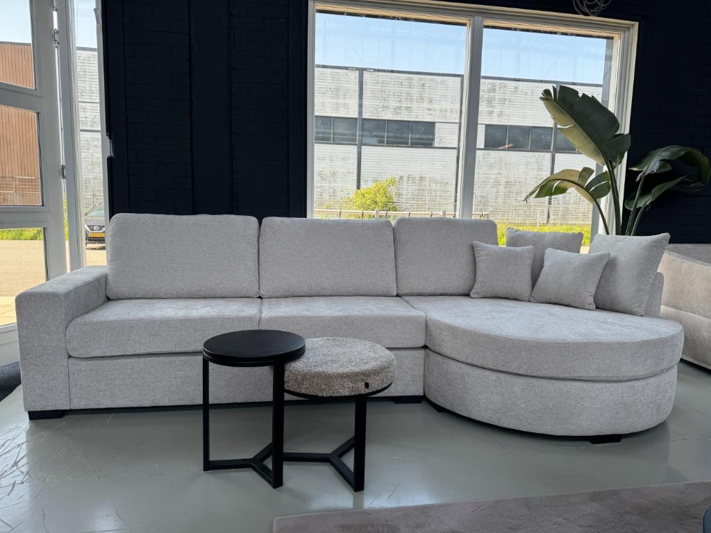 Direct leverbaar| Boucle hoekbank | cirkel eiland | Utrecht