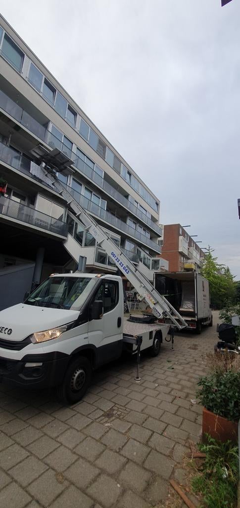 Foto 12 van Verhuislift Amsterdam . verhuisliftservices.ladderlift