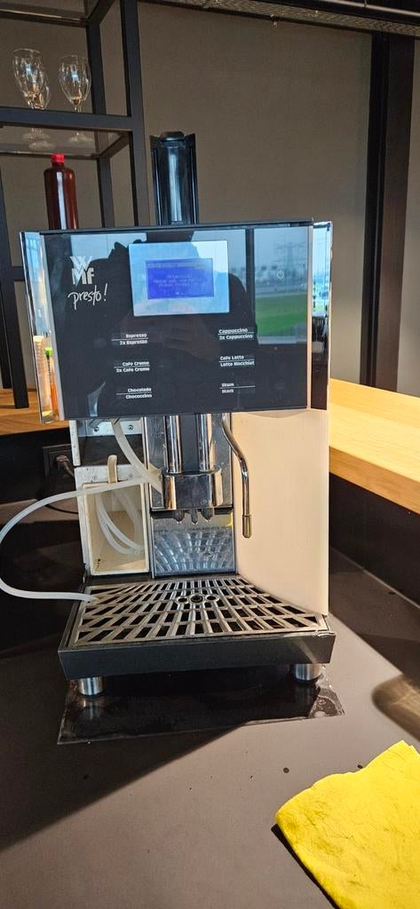 Onderhoud, reparatie aan uw WMF of Schaerer koffiemachine?, 24-uursservice