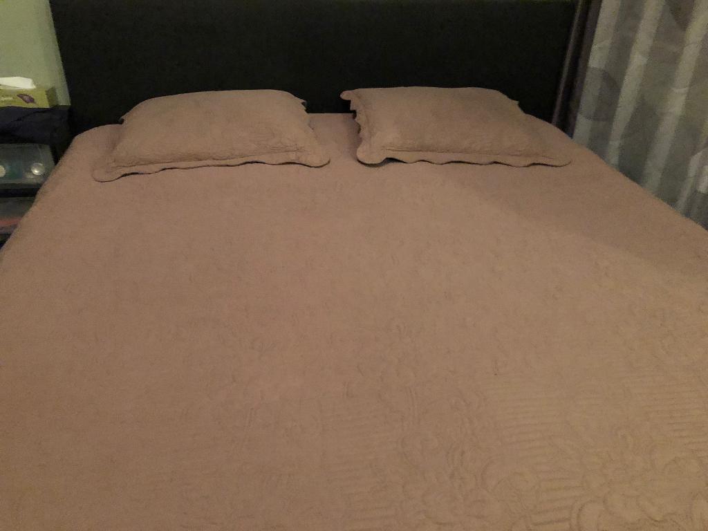 Bedden sprei met kussens, Ophalen, Bruin, Tweepersoons, Deken of Dekbed
