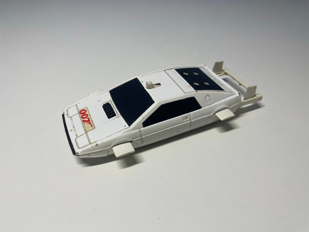 Corgi Lotus Esprit 007 James Bond, Ophalen of Verzenden, Gebruikt, Auto
