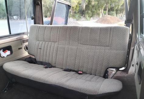 Gezocht: achterbank Land Cruiser 70 serie, Ophalen of Verzenden, Toyota