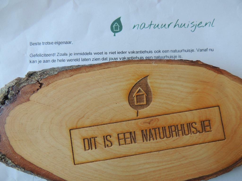 Vakantiehuisje De Eik. Vrij van 10 t/m 17 juni  € 675,00, 5 personen, In bos, Open haard, Landelijk