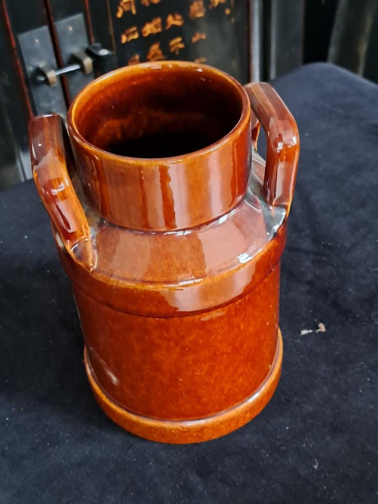Vaas in vorm  melkbus, Overige kleuren, Aardewerk of Porselein, Ophalen of Verzenden, Zo goed als nieuw