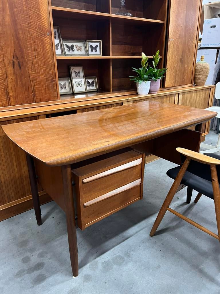 Mid Century Deens design bureau teak jaren 60, D, Bruin, Ophalen of Verzenden, Zo goed als nieuw