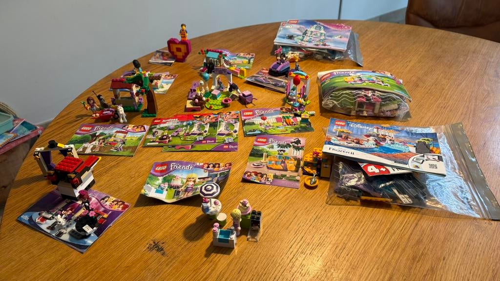 13 verschillende Lego friends sets, Ophalen of Verzenden, Gebruikt