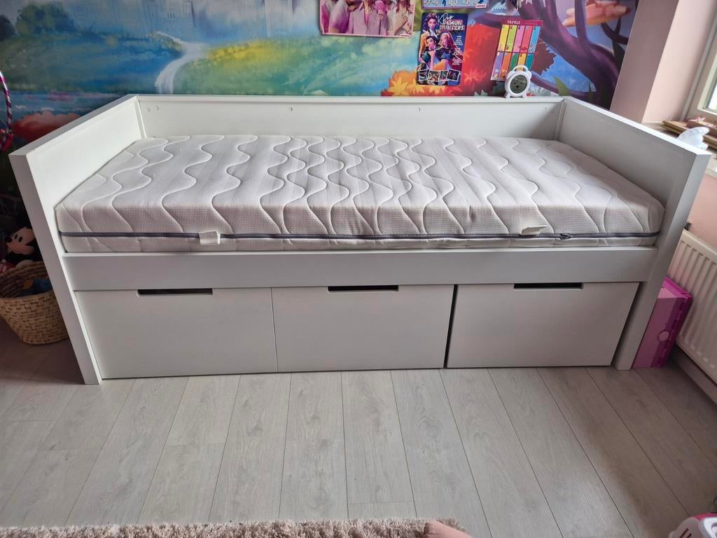 Eenpersoonsbed Europe Ralph 90x200 incl uitvalbeveiliging, 85 tot 100 cm, Ophalen of Verzenden, Zo goed als nieuw, Matras