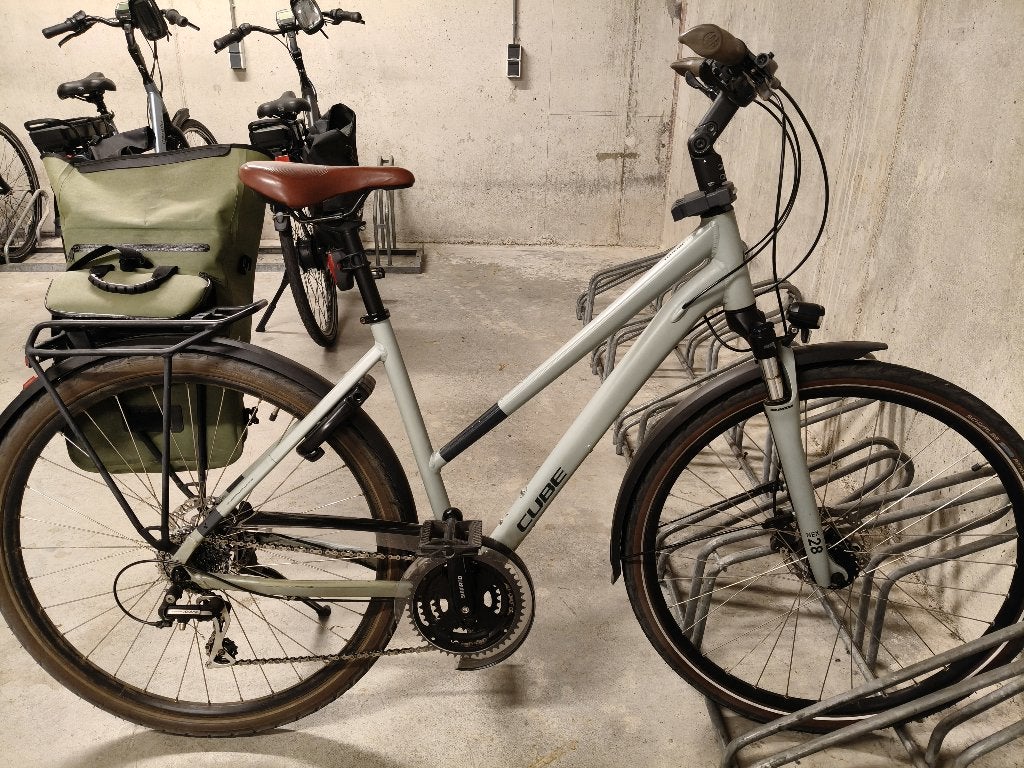 Cube touring pro fiets dames maat S / 50, 28 inch, Gebruikt, Schijfrem, Ophalen