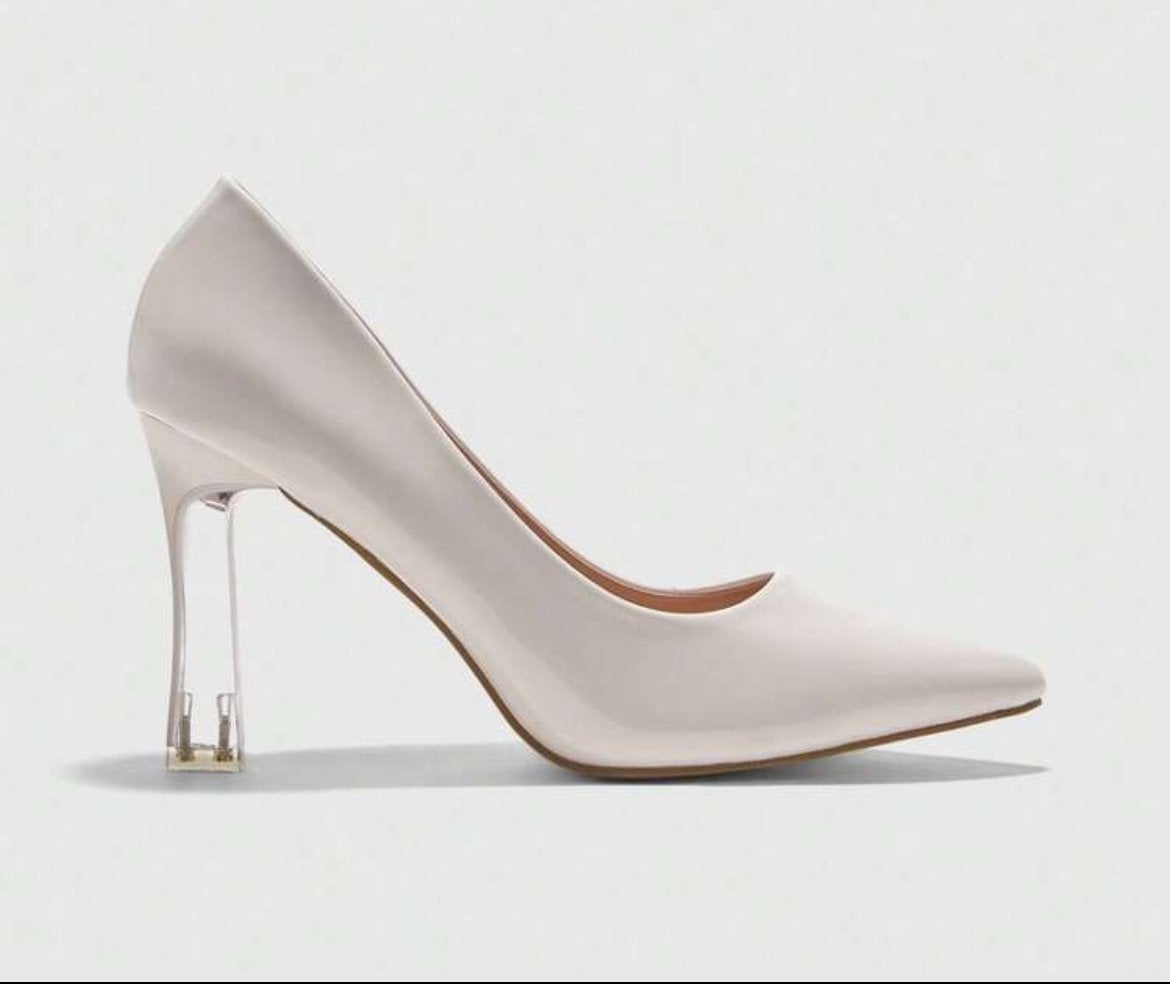 Nieuwe SHEIN pumps met transparante hak - Maat 37, Ophalen of Verzenden, Zo goed als nieuw, Wit, Pumps