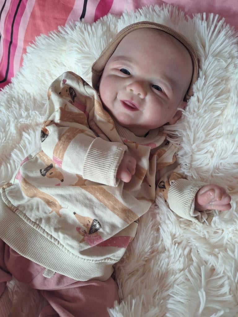 Reborn babytje super leuk, Verzamelen, Poppen, Ophalen of Verzenden, Zo goed als nieuw, Pop