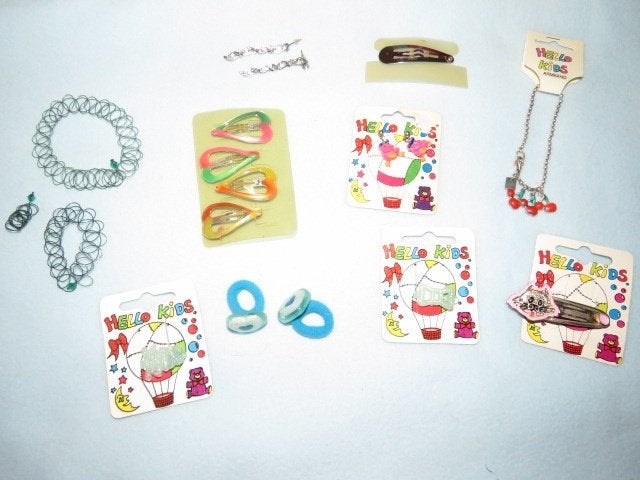 Div nieuwe kindersieraden, 25 cent per stuk of 5 voor 1 euro, Ophalen of Verzenden, Nieuw, Overige kleuren, Overige typen