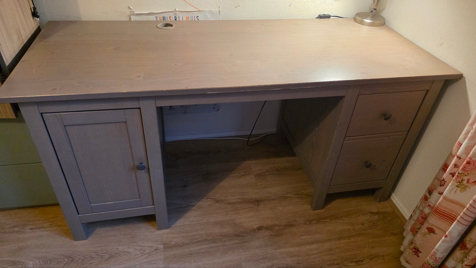 Hemnes bureau Ikea, Ophalen, Gebruikt
