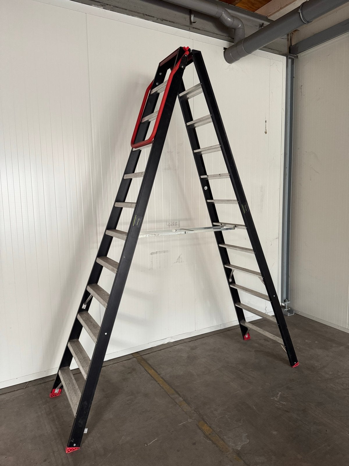 Altrex aluminium trap - Grootste in zijn klasse, Gebruikt, Trap, Ophalen of Verzenden, Opvouwbaar of Inschuifbaar
