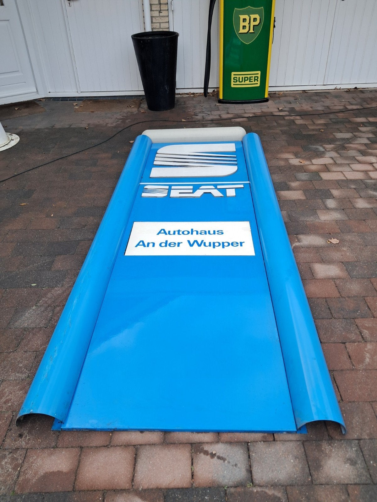 Schuurvondst 305cm grote Seat VAG reclame zuil 2 zijdig, Ophalen, Reclamebord, Eu, Gebruikt