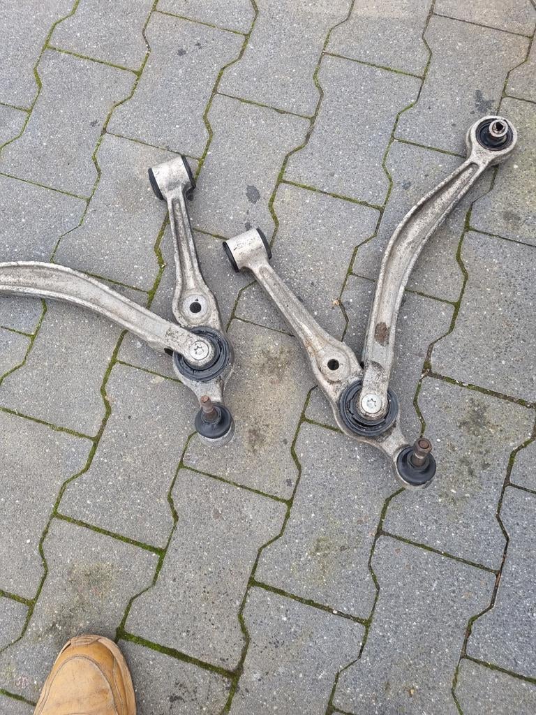 Draagarm links en rechts saab 93 en 93 cabrio, Ophalen of Verzenden, Saab