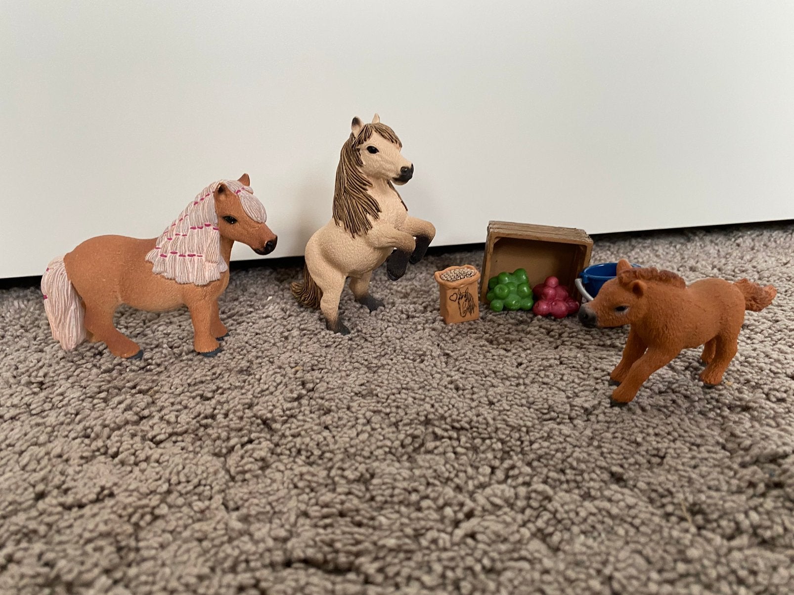 Schleich horse club | mini shetlander familie, Ophalen of Verzenden, Gebruikt