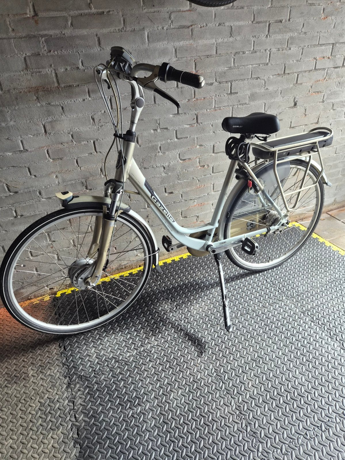 Gazelle Orange Innergy elektrische fiets - 7 versnellingen, Ophalen, Gebruikt, 51 tot 55 cm, 50 km per accu of meer