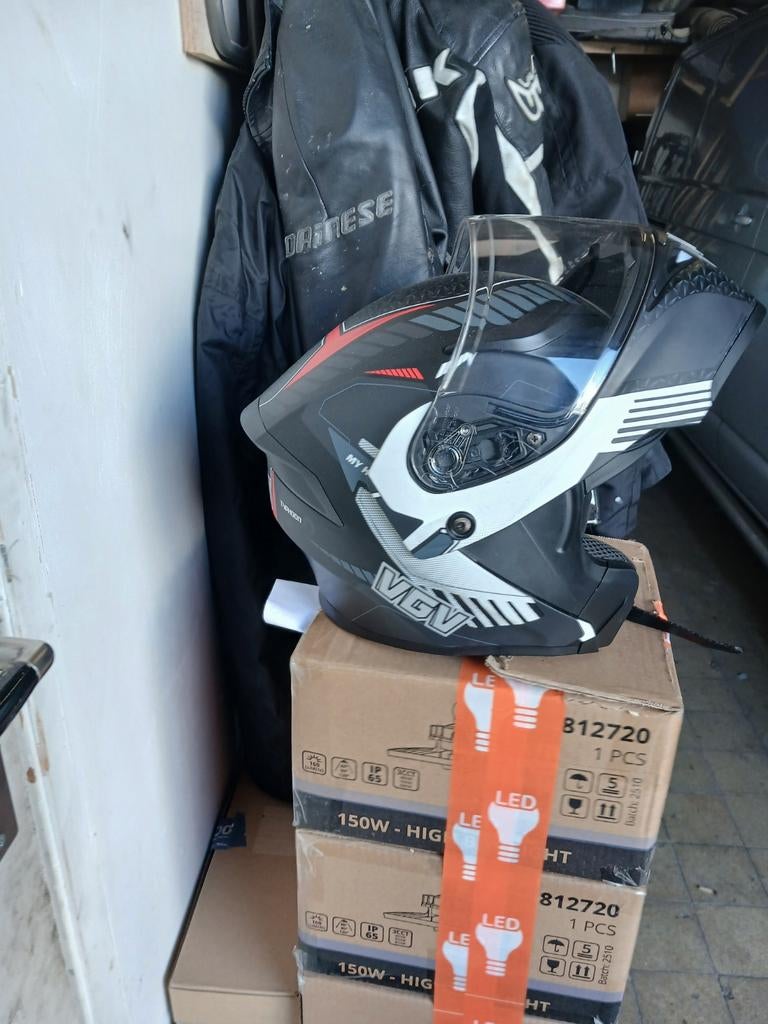 Motorhelm maat XL - Zwart/Wit/Rood, Systeemhelm, Dames, XL, Nieuw zonder kaartje