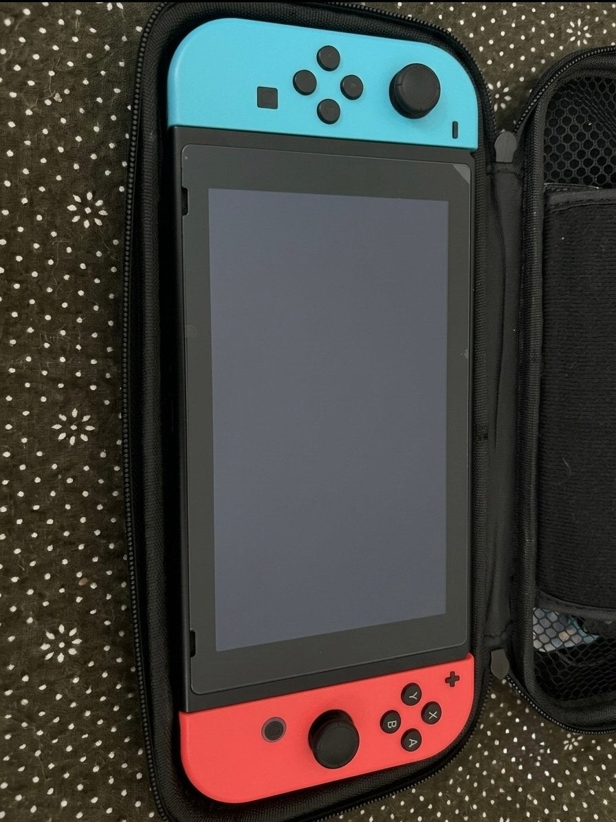 Nintendo Switch V1 (Unpatched) + RCMloader en 200GB SD, Spelcomputers en Games, Spelcomputers | Nintendo Switch, Zo goed als nieuw