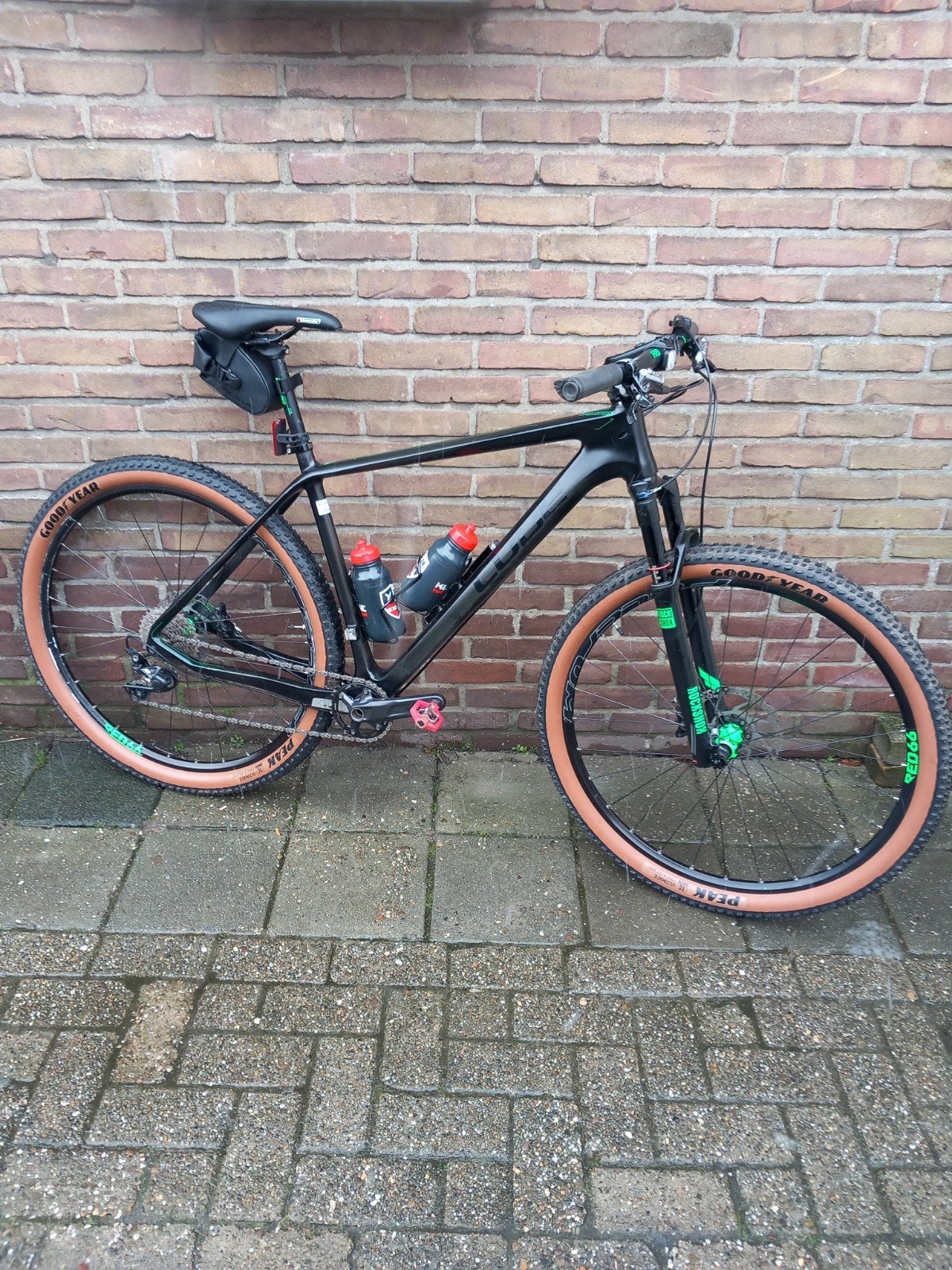 29er Cube Reaction [Medium] Pro Mountainbike., Ophalen, Zo goed als nieuw, Overige typen