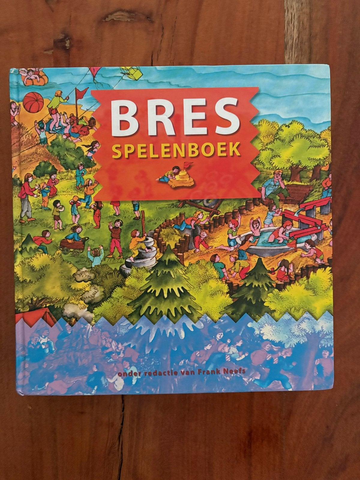 BRES Spelenboek - Frank Neefs, Ophalen of Verzenden, Gelezen, Overige onderwerpen, Geschikt voor kinderen