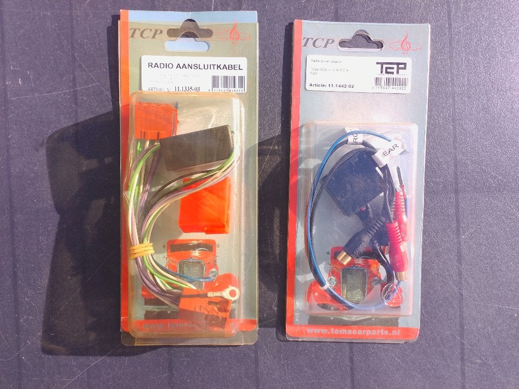 ISO Radio aansluitkabel actief systeem + power adapter Audi, Auto diversen, TCP, -, -, Ophalen of Verzenden