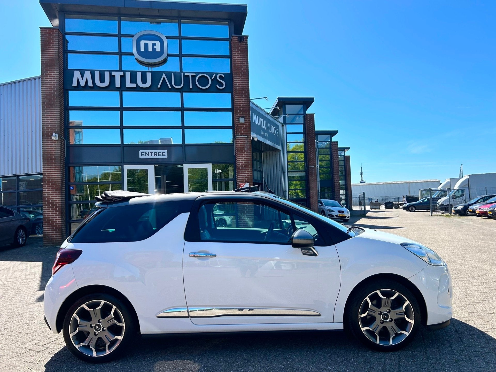 Citroen DS3 Cabrio 1.6 THP Sport Chic Airco PDC NAVI APK LED, Auto's, Voorwielaandrijving, Gebruikt, 4 cilinders, Bedrijf