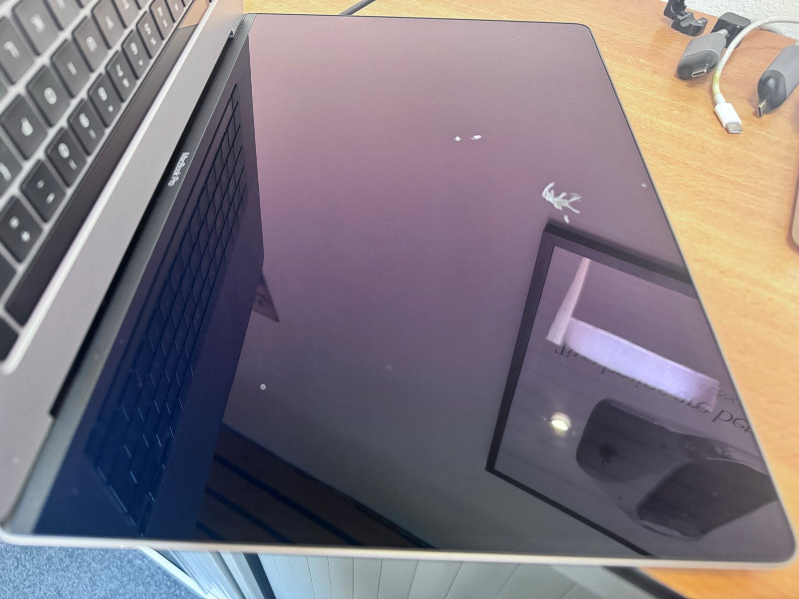 MacBook Pro 16 inch display - met beschadiging, MacBook Pro, Ophalen of Verzenden, Apple, 16 inch