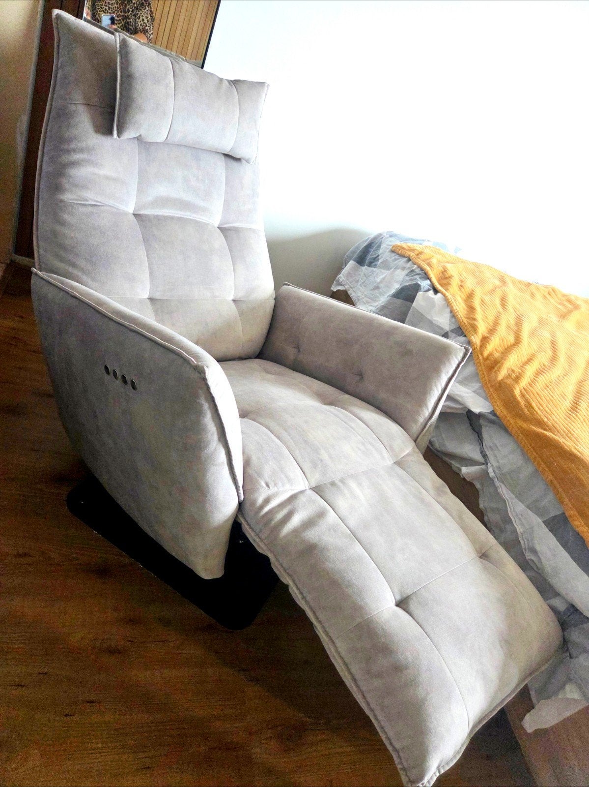 Robuuste Tafels Elektrische fauteuil "Tammy", Eenpersoons, 75 tot 100 cm, Ophalen of Verzenden, Zo goed als nieuw
