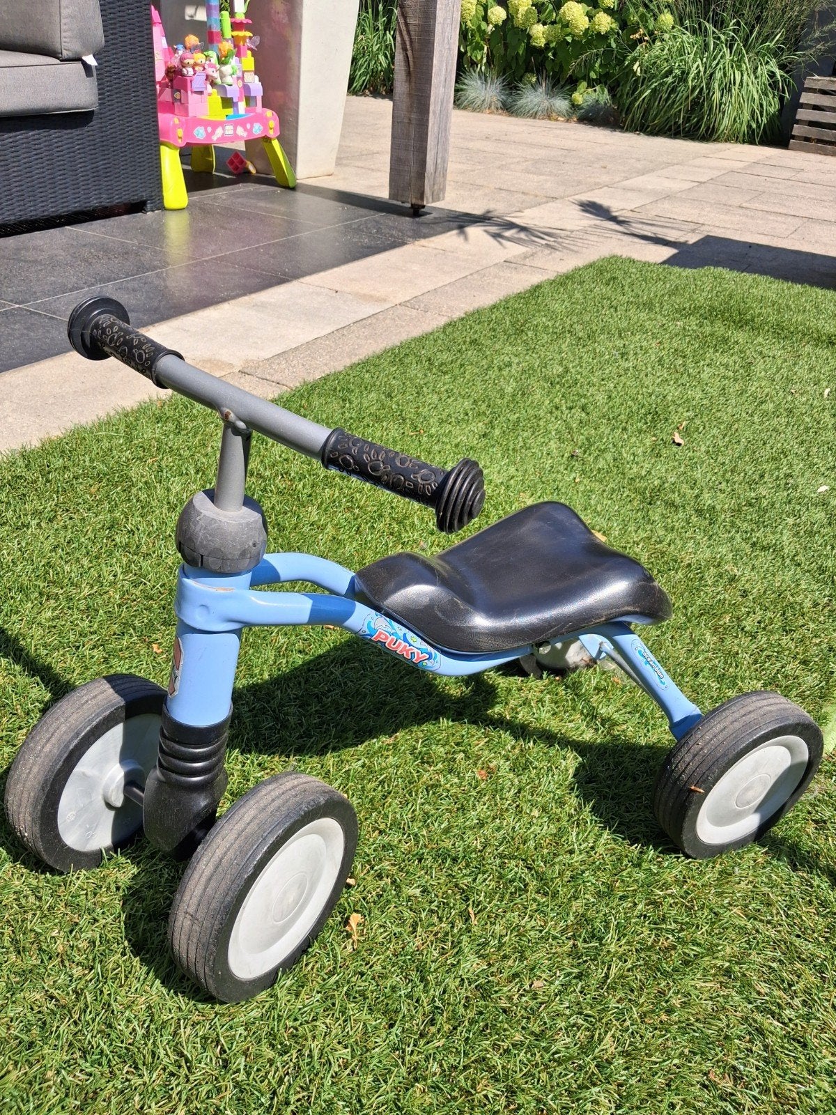Blauwe puky loopfiets, Kinderen en Baby's, Speelgoed | Buiten | Voertuigen en Loopfietsen, Ophalen, Gebruikt, Loopfiets