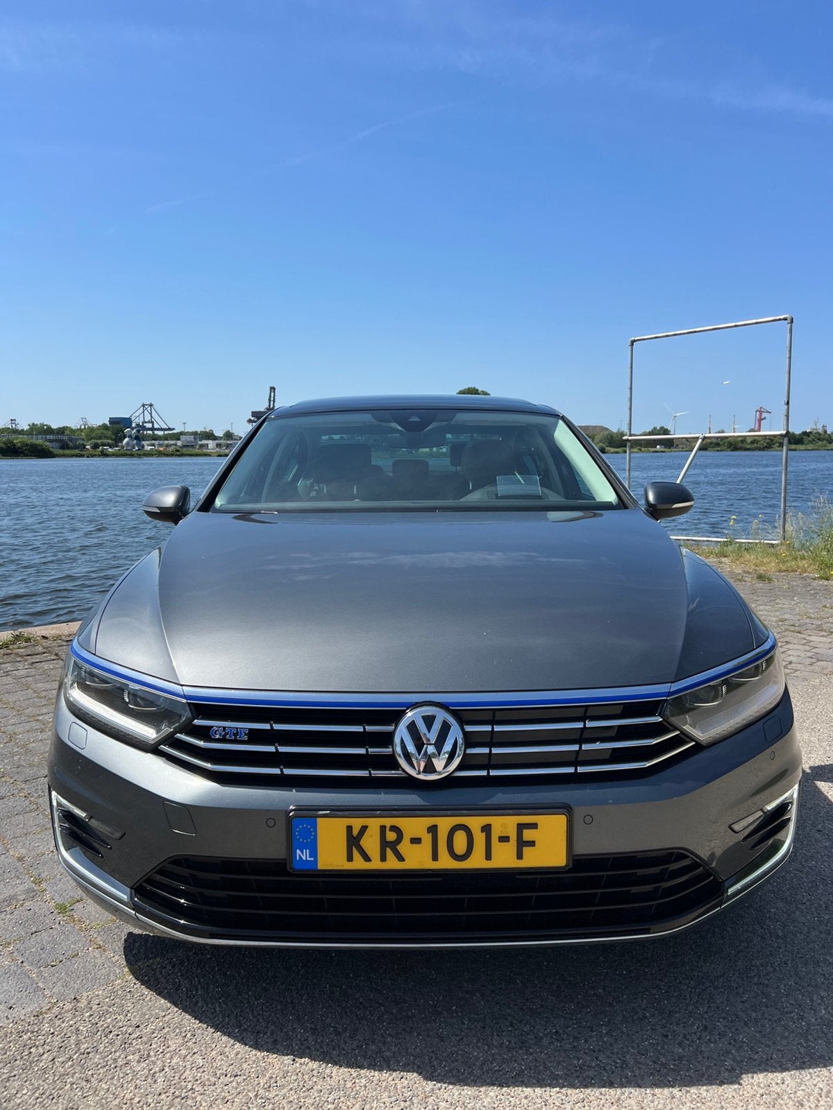 Volkswagen Passat 1.4 TSI 160KW GTE Dsg6 2016 Grijs, 1622 kg, 1395 cc, 1600 kg, Passat