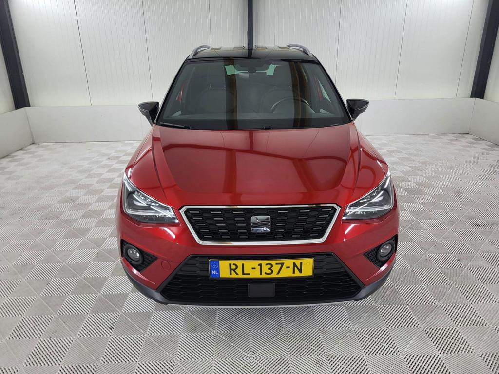 Seat Arona 1.0 TSI Xcellence Launch Edition Automaat,Trekhaa, Auto's, Stof, Gebruikt, 116 pk, 49 €/maand