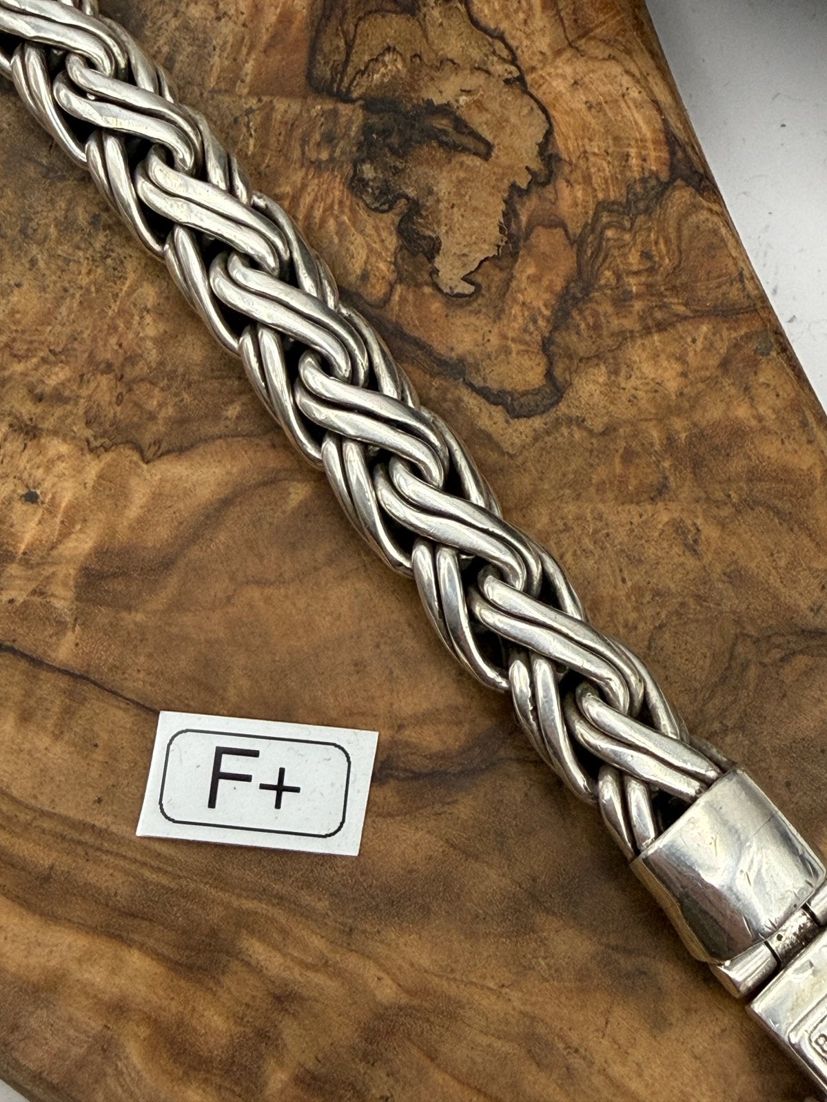 “KATJA XL” buddha to buddha 24,5cm• Maat: F+ “GELOLIJST”, Ophalen of Verzenden, Zo goed als nieuw, Zilver, Zilver